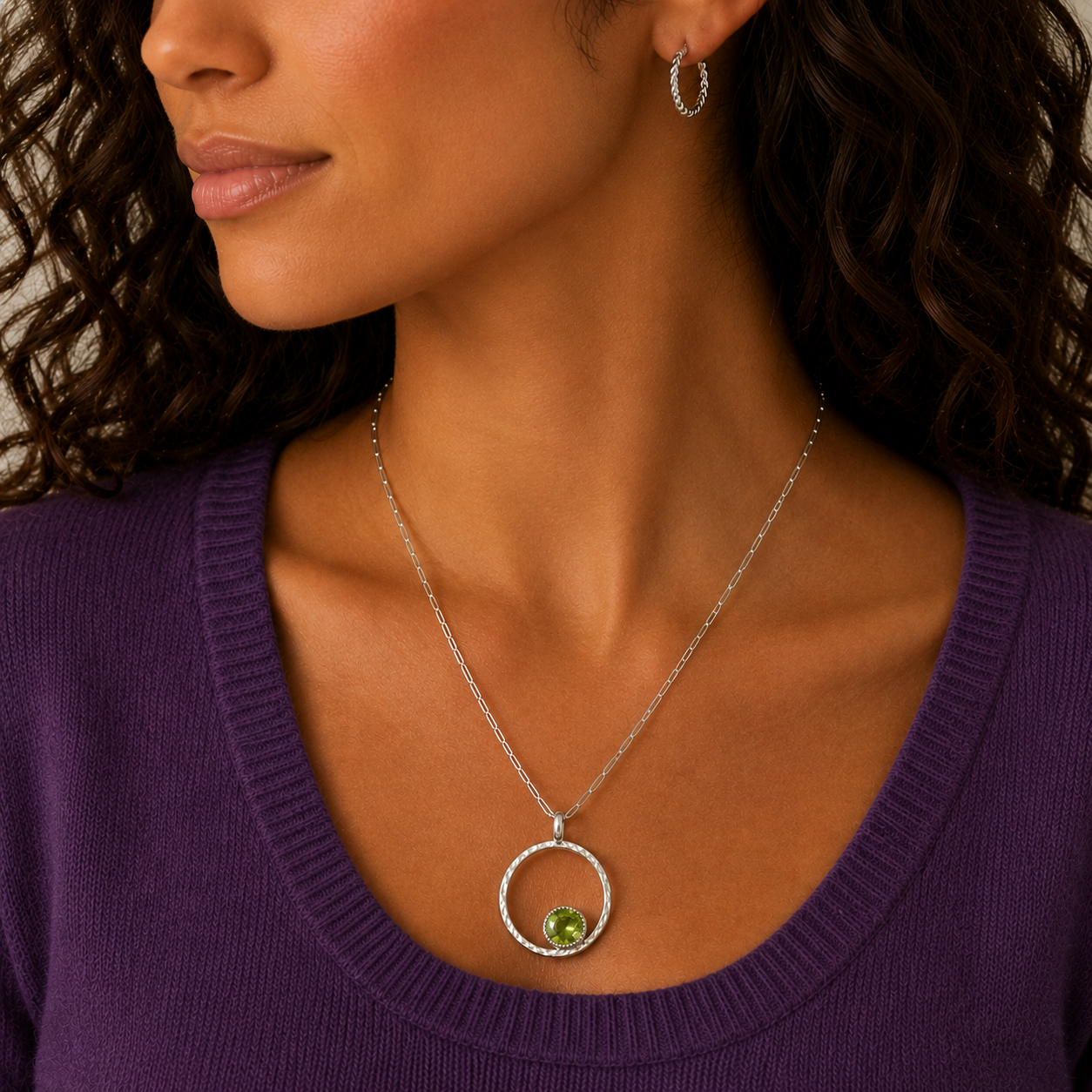 "Full Circle Peridot" Sterling Silver Pendant with Peridot